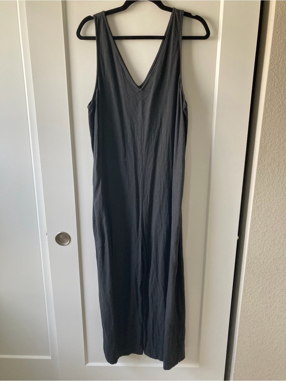 Universal Thread Sleeveless V-Neck Jumpsuit in Charcoal